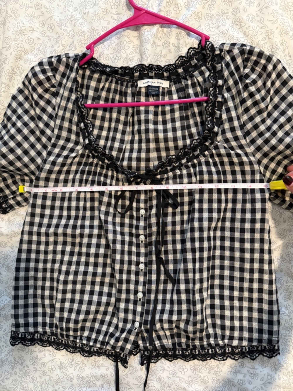American Eagle Outfitters Black and White Gingham Lace-Trim Crop Top - Picture 5 of 6